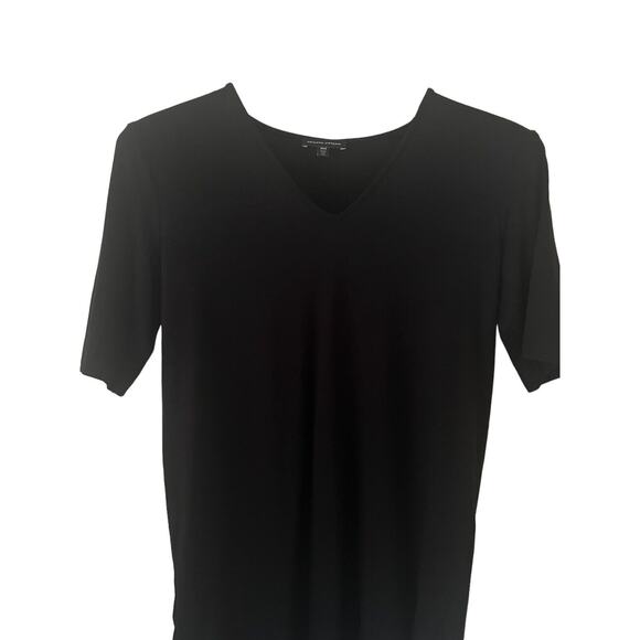 Universal Standard Women's Black V-Neck Diagonal Cut Hem T-Shirt - Sz 3XS (00-0) - Picture 2 of 9